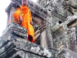 cambodia-monk001